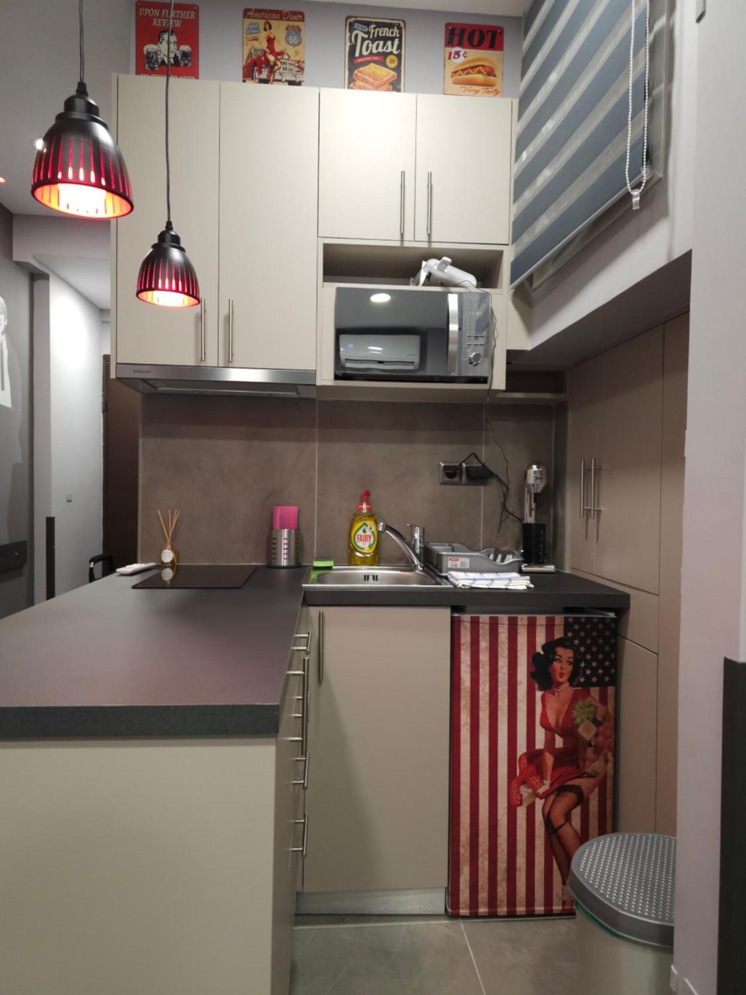 Dione Luxury Business Suite In The Heart Of เอเธนส์ ภายนอก รูปภาพ